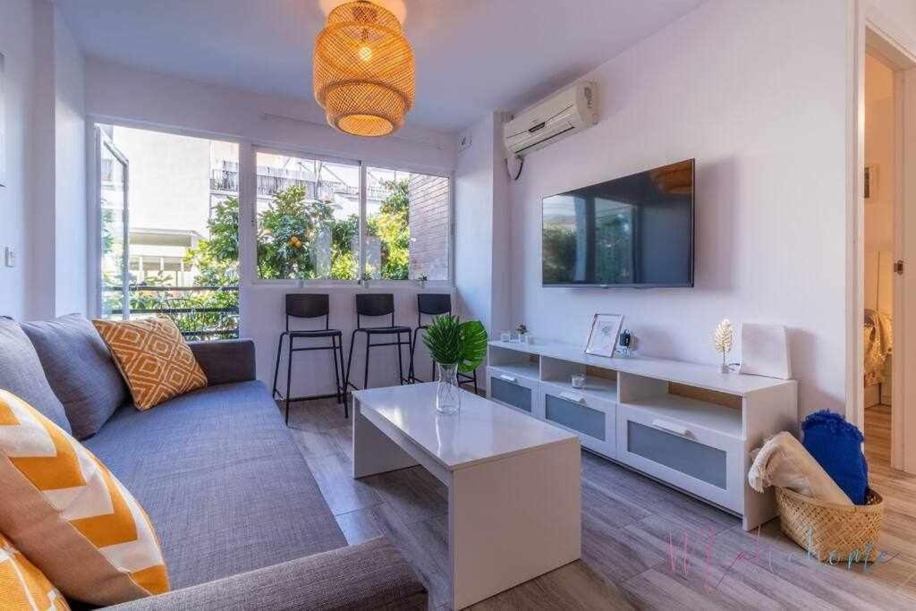 Apartamento 1 En Estadio Sevilla 6 Plazas Y Metro Екстериор снимка