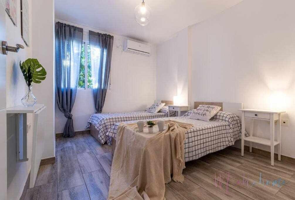 Apartamento 1 En Estadio Sevilla 6 Plazas Y Metro Екстериор снимка